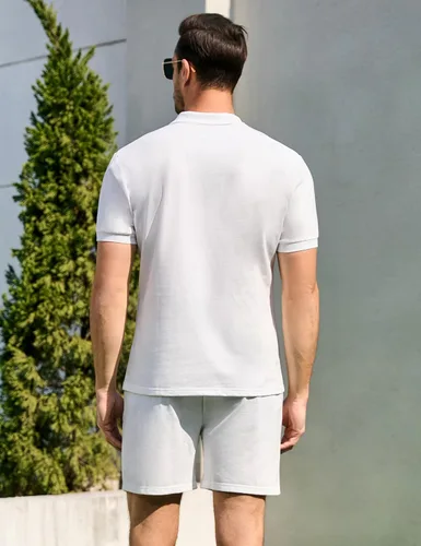Vista 3 de TURETRENDY Conjunto de camisa polo y pantalones cortos para hombre, traje de polo de manga corta casual de 2 piezas, trajes de verano con botones