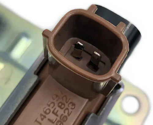 Vista 4 de DEVMO 4M5G-9A500 K5T81777 Colector de admisión Válvula Solenoide de Corredor de Vacío Compatible con Maz-da 3 5 6 CX-7 K5T46597