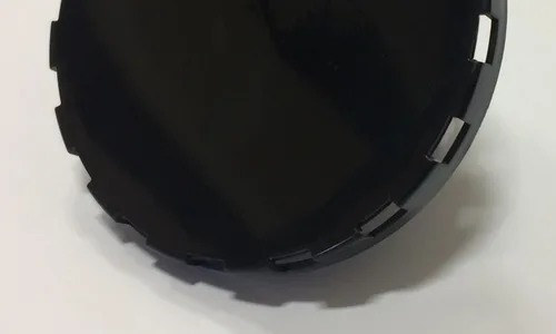 Vista 2 de Generic Tapones para barriles-100pcs. Protege el llenado y la válvula de tus barriles con una tapa de barril ventilada. Material: plástico (negro)