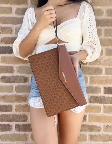 Vista 5 de Michael Kors Maisie MK Multi - Bolso de mano grande de piel con guijarros 3 en 1