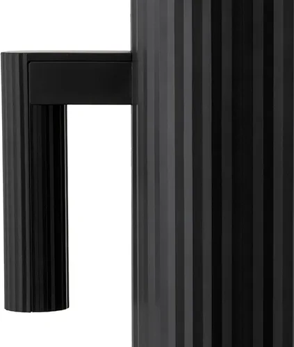 Vista 2 de Alessi Plissé MDL12 B - Jarra termoaislada en resina termoplástica con doble pared de vidrio térmico en el interior, color negro