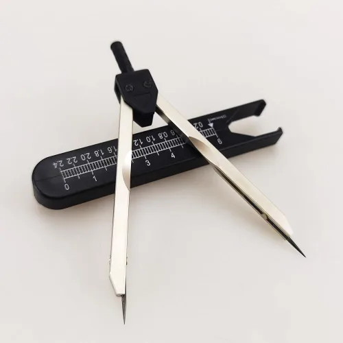Vista 2 de calibrador ECG EKG negro, regla para redacción de divisor de electrocardiograma Calibre de ECG de acero inoxidable para una medición precisa