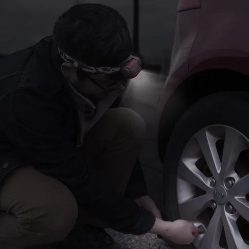 Vista 8 de Wakeman Outdoors - Linterna frontal LED ligera con 3 modos y bombillas CREE de 100 lúmenes (rojo)