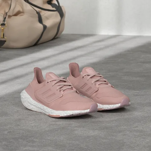 Vista 81 de adidas Tenis de correr Ultraboost 22 para mujer