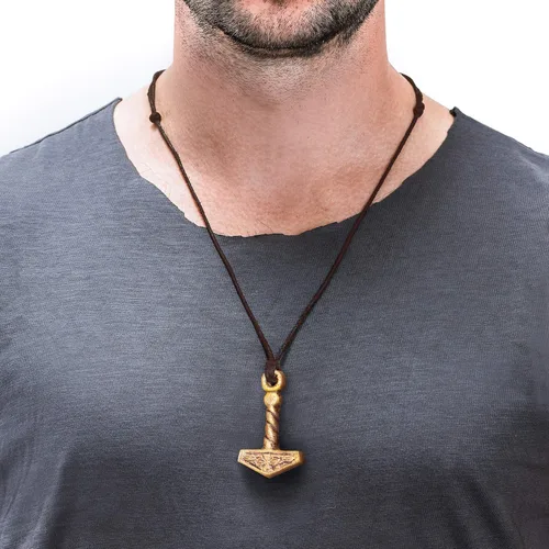 Vista 3 de Norse Tradesman Collar de martillo de Thor, colgante de latón macizo con cordón ajustable de cuero genuino, Latón