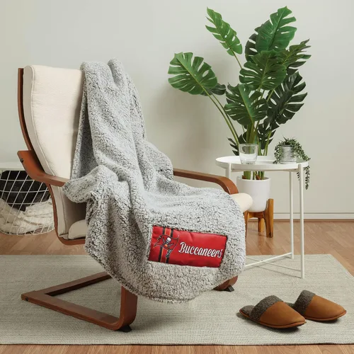 Vista 11 de FOCO Manta Sherpa de nube con logotipo grande del equipo de la NFL, 60 x 70 pulgadas
