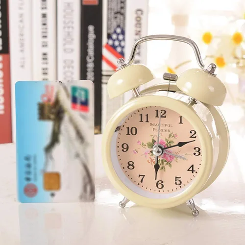 Vista 5 de ARTIBETTER 1pc reloj despertador con luz nocturna reloj de metal estudiante