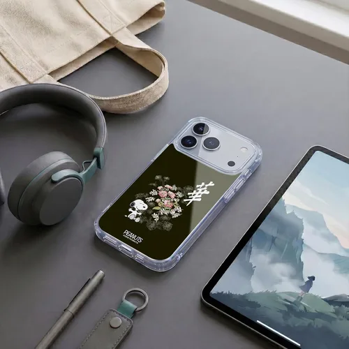 Vista 25 de Carcasa de gel para iPhone 7 Plus/iPhone 8 Plus, diseño de Snoopy Oriental de Peanuts, Badges