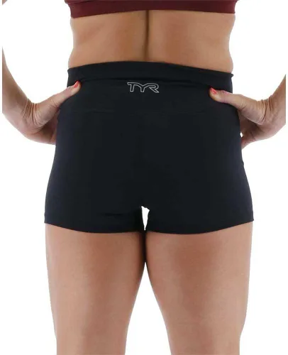 Vista 2 de TYR Pantalón corto de entrenamiento atlético de tiro alto para mujer de 2 pulgadas
