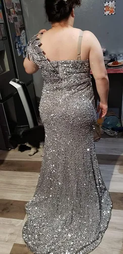 Vista 4 de Vestidos de fiesta de sirena con lentejuelas para mujer, vestido de dama de honor brillante con un hombro, largo con abertura, vestido de noche