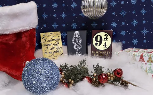 Vista 5 de Ata-Boy Paquete de Navidad con imán de Harry Potter, imán de juramento solemne