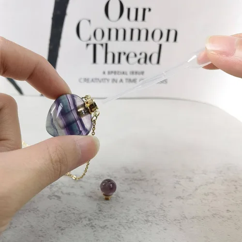 Vista 16 de Perfume Bottle Necklace Heart Shape, Amethyst Necklace Healing Crystal for Women, Essential Oil Diffuser Bottle Necklace Jewelry for Liquid