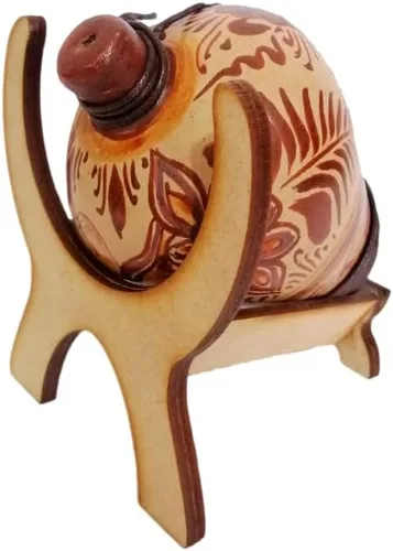 Vista 3 de Trompo de juguete tradicional hecho de arcilla