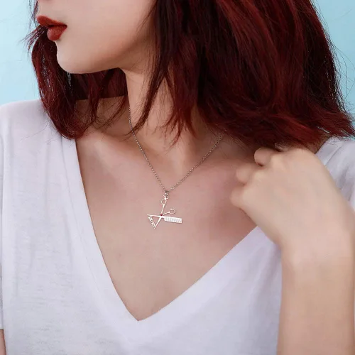 Vista 5 de AILIN Collar de peluquería personalizado de plata de ley 925 de acero inoxidable con nombre personalizado, peine de tijera, dije de tijera