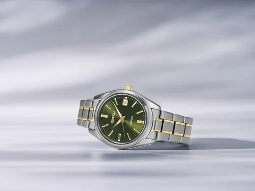 Vista 2 de Seiko Reloj clásico de cuarzo con esfera verde para hombre SUR377 Movimiento de cuarzo