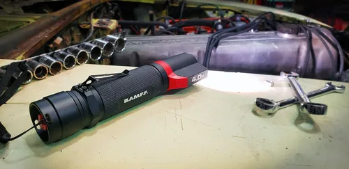 Vista 2 de Striker 00156 BAMFF 4.0XL - Linterna táctica LED dual de 400 lúmenes