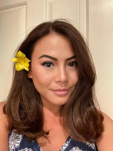 Vista 6 de Miami Fresh Orchid Flower OrchidClub USA Sunne Tropical Loose Bloom Head DIY Lei Food Drink Decoración AMARILLO (50 plátanos amarillos)