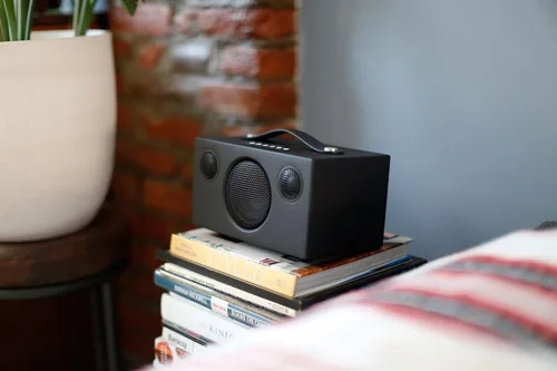Vista 2 de AUDIO PRO Addon T3 bocina portable Bluetooth Negro Portable Bluetooth speaker with rich hi-fi sound, up to 30-hour battery, USB device charging