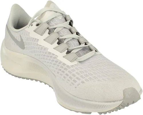 Vista 4 de Nike - Tenis de correr para mujer, 8.5 EE. UU.