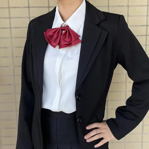 Vista 2 de Linda corbata de seda ajustable para mujer, semicírculo, corbata preatada para uniforme japonés, San Valentín, cosplay, fiesta B13, talla única