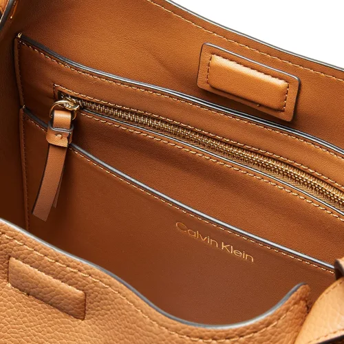Vista 7 de Calvin Klein Eleanor Tote