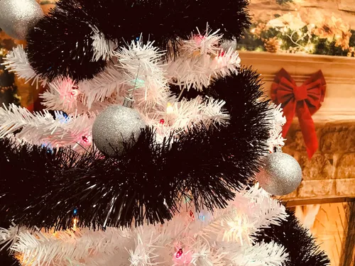 Vista 6 de Guirnalda de oropel de 25 pies perfecta para vacaciones, Día de los Caídos, Navidad, Año Nuevo, celebraciones, festivales, eventos especiales, Negro