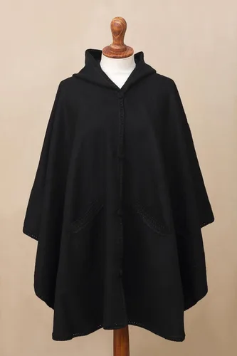Vista 2 de NOVICA Artisan Handmade Alpaca Blend Ruana Cape Andean with Acrylic Wool Clothing Wraps Ruanas Black Solid Peru 'Glamorous Night', Negro