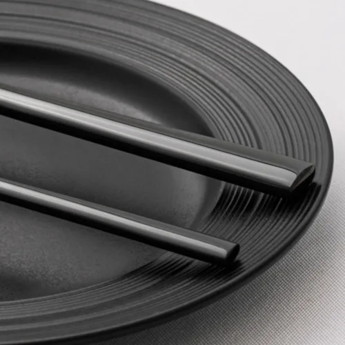 Vista 6 de Juego de cubiertos negros KINGSTONE, juego de 20 piezas de cubertería forjada de acero inoxidable premium, servicio para 4, para cocina, hogar