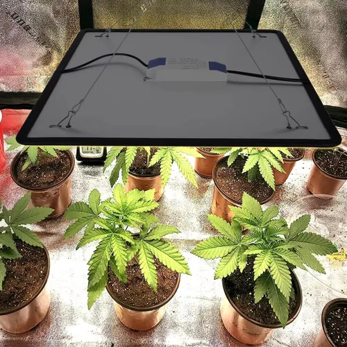Vista 3 de Luz LED de crecimiento de espectro completo para plantas de interior con UV e IR, luz solar simulando plantas colgantes para plantas de semillero