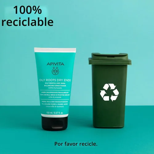 Vista 6 de Apivita Oily Roots & Dry Ends Balancing Conditioner Balances, Hydrates & Moisturizes Hair with Nettle & Propolis