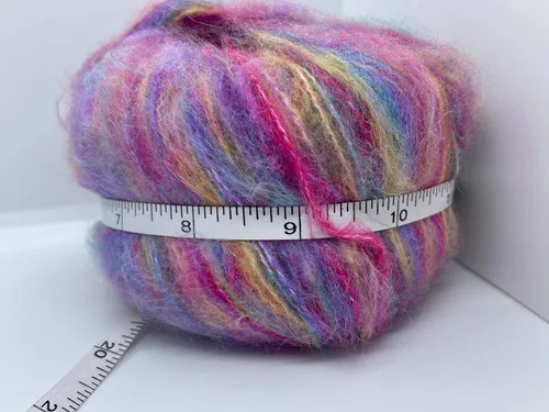 Vista 2 de Myrtle Rainbow - Hilo de mezcla de lana acrílico difuso, poliéster, peso DK, 1.76 oz (1.75 onzas) 459.3 ft (153 yardas)