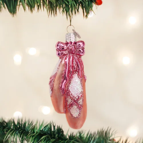 Vista 2 de Old World Christmas Zapatos de baile con punta de ballet, adorno soplado de vidrio para árbol de Navidad, decoración navideña artesanal, colección