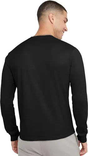 Vista 2 de Hanes Camiseta de algodón de manga larga para hombre, camiseta clásica de cuello redondo para hombre, disponible en tallas altas