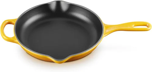 Vista 36 de Le Creuset Sartén de Hierro Fundido Esmaltado Signature con Mango de Hierro, 6.33", Cerise