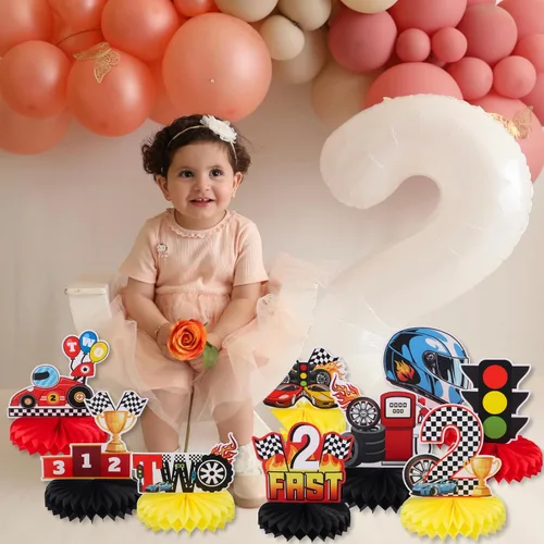 Vista 5 de 9 piezas de centro de mesa de auto de carreras de 2º cumpleaños Let's Go Racing Two Fast Birthday Party Decoración de mesa de auto de carreras