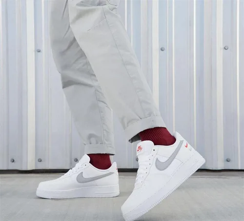 Vista 4 de Nike Air Force 1 '07 para hombre