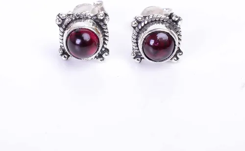 Vista 47 de Round Gemstone Stud Design 2