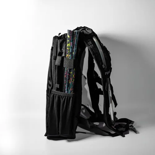 Vista 4 de RAVERUNNER Mochila de hidratación antirrobo Mochila rave aprobada por festivales para asistentes a conciertos, mochila de agua para festivales sin