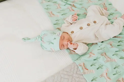 Vista 4 de Copper Pearl, Baby Beanie Hat Top Knot - Graphic 1