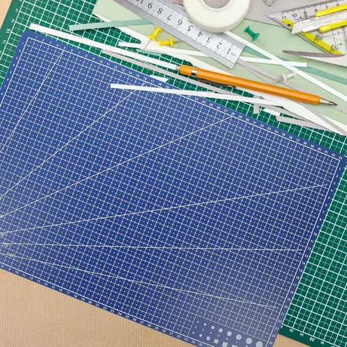 Vista 3 de Almohadilla de corte acolchado de doble cara A3 Material Pp 17.71x11.81 pulgadas Esteras de grabado para manualidades