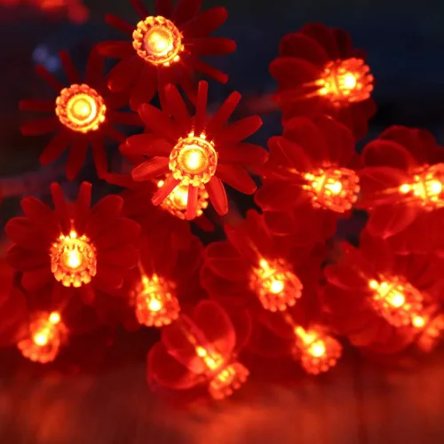 Vista 3 de Guirnalda de luces rojas de 32.8 pies, 100 luces LED enchufables, impermeables, 8 modos, luces de decoración con control remoto para bodas, Año