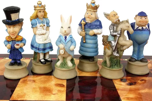 Vista 2 de Alicia en el país de las maravillas Fantasy Chess Men Set - NO Board