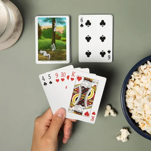 Vista 2 de Olney, Illinois, vista del hogar de las ardillas blancas (52 cartas de juego, baraja de cartas de tamaño póquer con comodines)