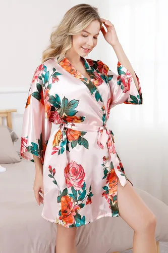 Vista 3 de ALHAVONE Bata kimono corta de satén sedoso con flores de rosas para mujer para prepararse