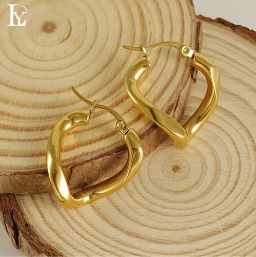 Vista 4 de Aretes de aro trenzados de oro para mujer, chapados en oro de 18 quilates, aretes gruesos ovalados de 0.906 in, no se deslustran para regalo