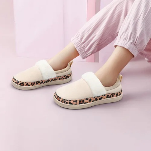 Vista 6 de Scurtain Pantuflas tipo mocasín para mujer, cómodas y cómodas botas de invierno con suela de goma cómoda