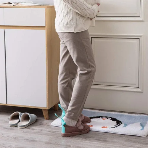 Vista 3 de ZAILHWK Lazy Zapatero ayudante con mango de cuerno de zapato para levantar zapatos, fácil de poner y quitar, portátil, calcetín deslizante