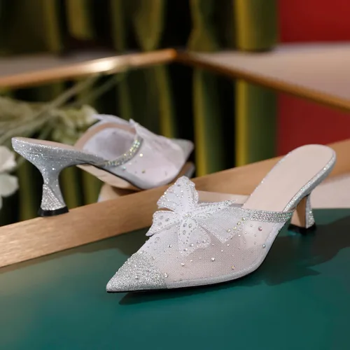 Vista 5 de AUMOTED Sandalias de tacón de gatito para mujer, sandalias con lazo de diamantes de imitación, tacón puntiagudo, zapatos de tacón bajo, pantuflas