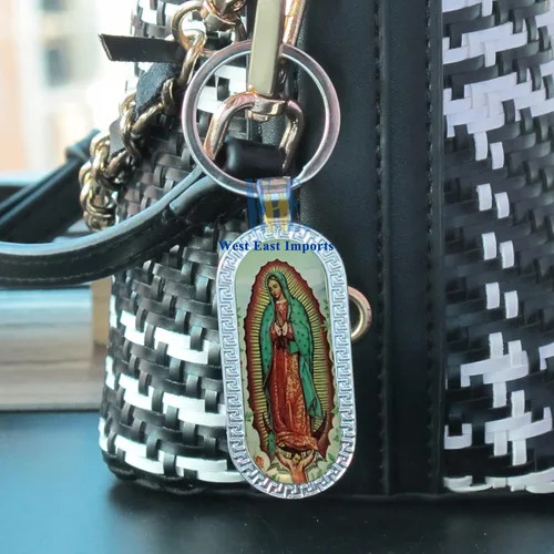 Vista 3 de 12 llaveros de metal para bautismo de Nuestra Señora de Guadalupe, regalo de fiesta de Nuestra Virgen de Guadalupe Llaveros, regalo de memoria