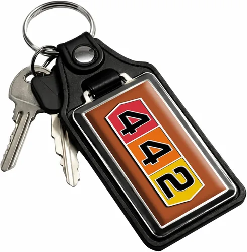 Vista 16 de Brotherhood Car Key Chain for Cutlass - Classic Models Keychain for Men and Women Gift Key Ring